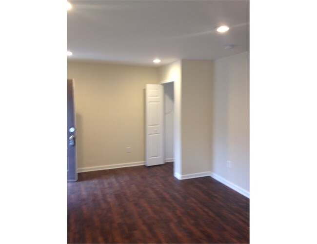 Building Photo - 9615 Axehead Ct