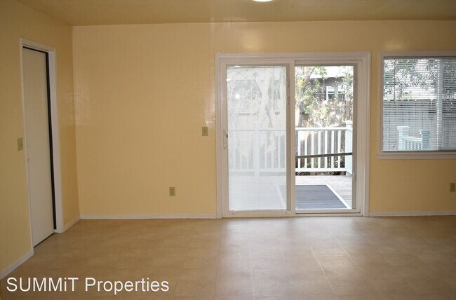 Foto del edificio - 4 br, 1.5 bath House - 2226 Fairfield Avenue