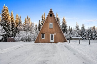 Building Photo - 710 Nautilus Dr