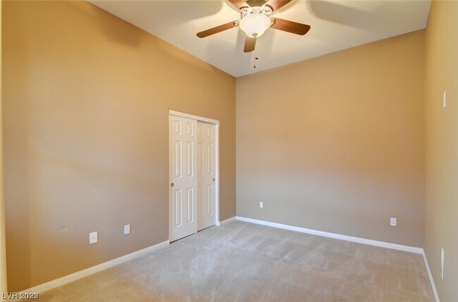 Building Photo - 5530 Candle Pne Way