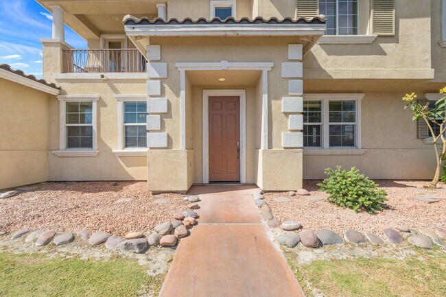 Foto del edificio - 83448 Wagon Rd