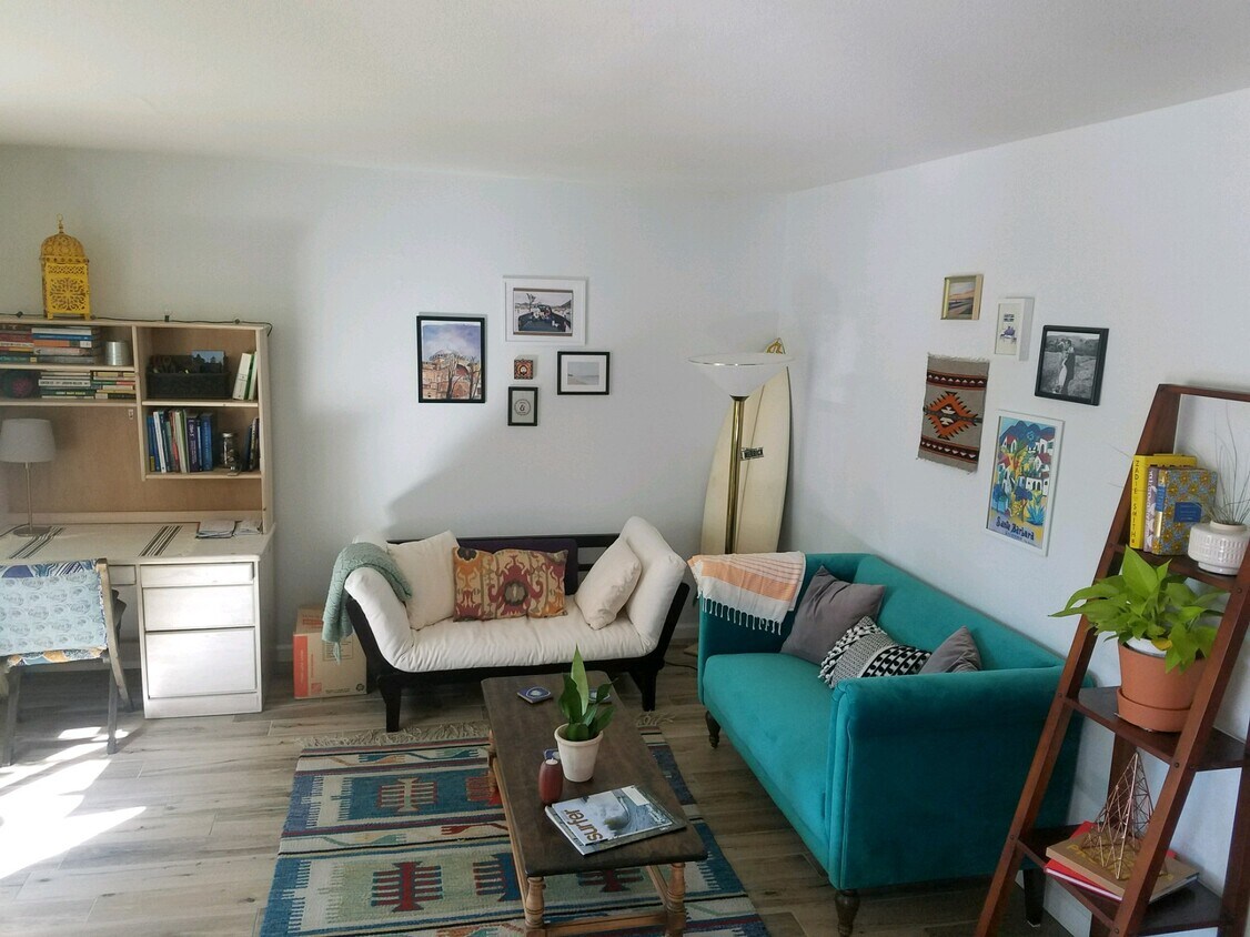 Primary Photo - 13722 Red Hill Ave