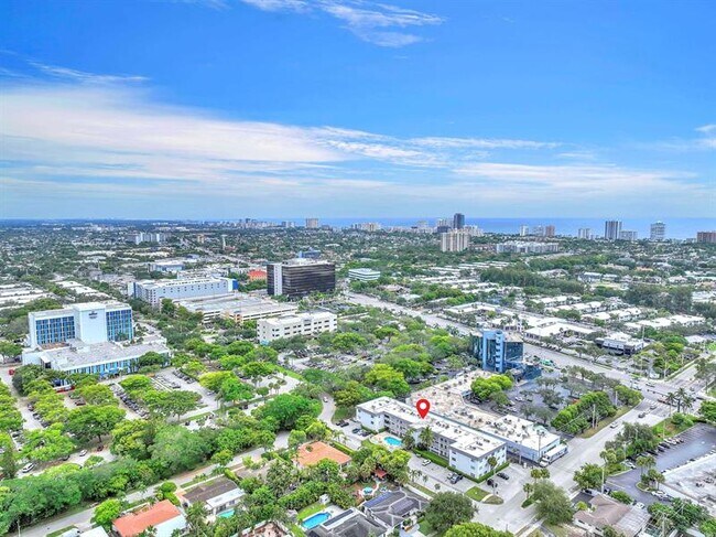 Foto del edificio - 6200 NE 22nd Way