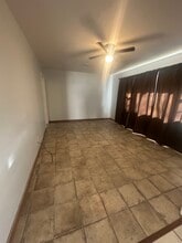 Building Photo - 202 Gross St