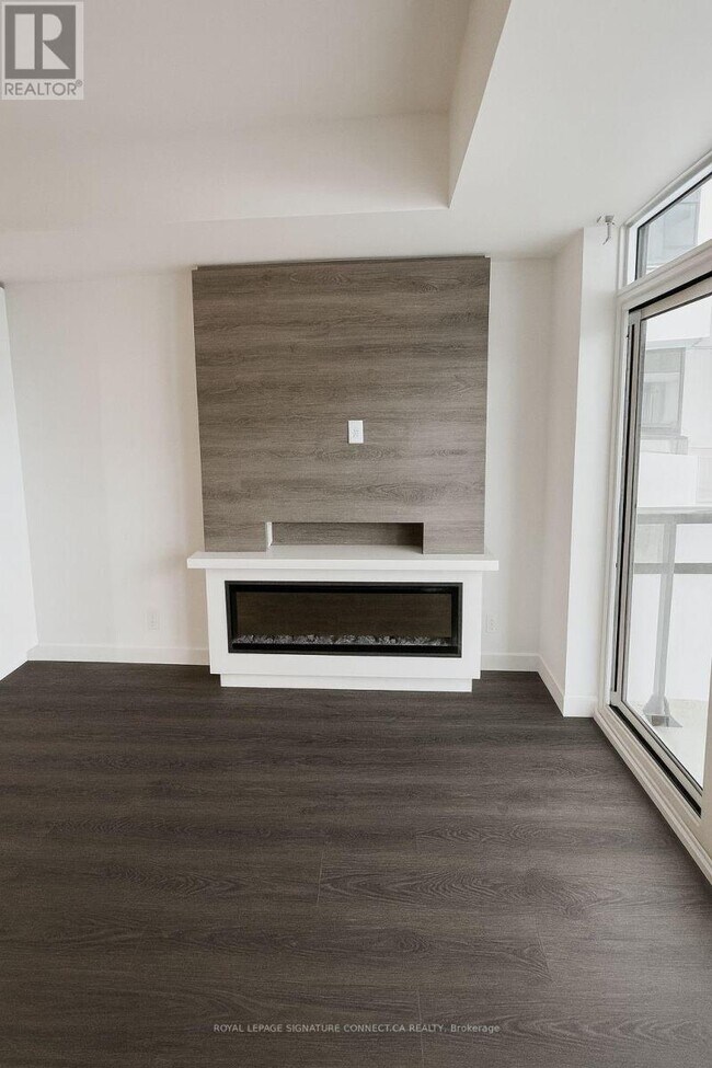 Building Photo - 1050 Eastern Ave