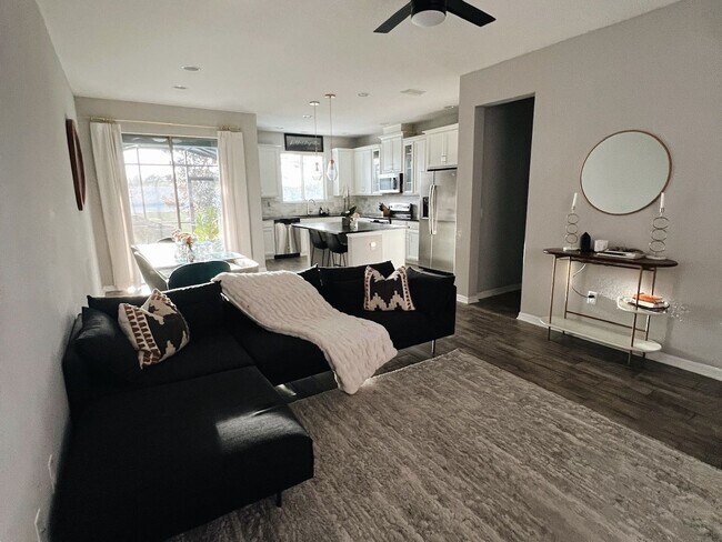 Foto del edificio - 3 Bedroom Townhome in Orlando