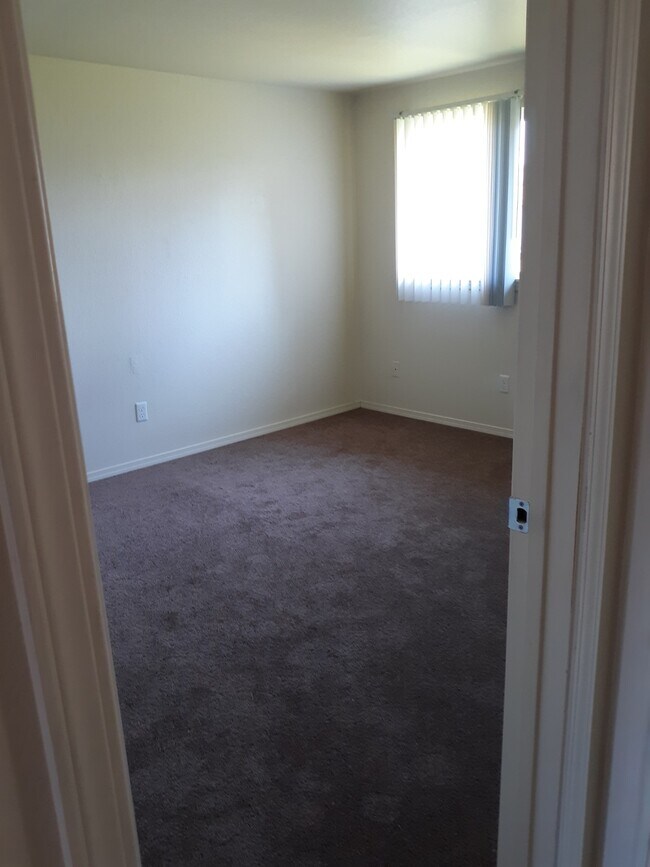 Foto del edificio - 3938 Partridge Ln NE