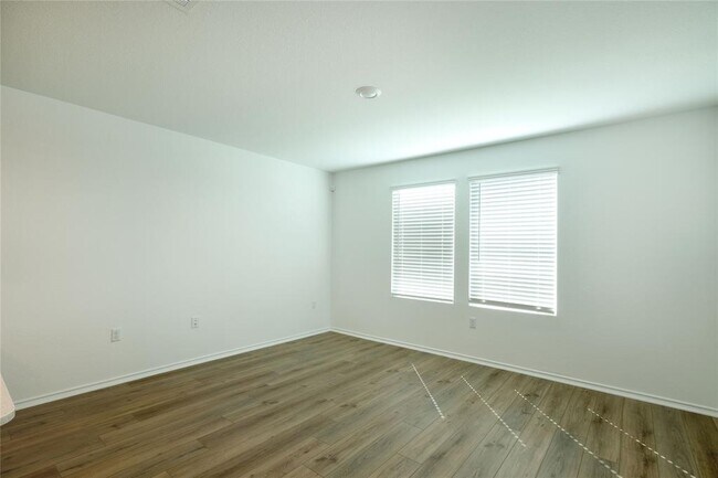 Foto del edificio - 7225 Spotted Leaf Wy