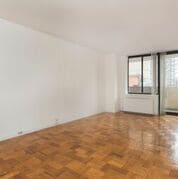 Building Photo - 311 E 38th St