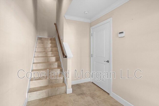 Building Photo - 5912 Anchorage Way S