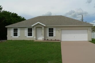 Building Photo - 3907 Bryston Dr