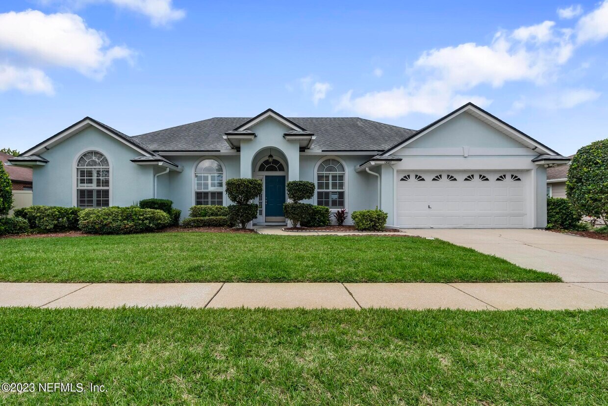 Foto principal - 13021 Chets Creek Dr S