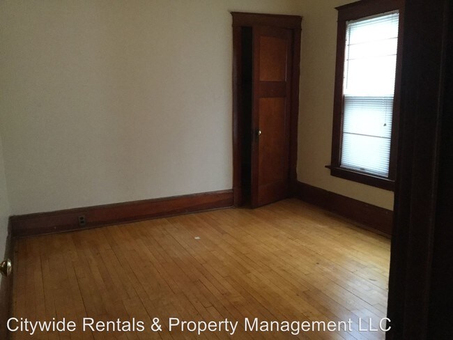 Building Photo - 2856 N 37th St
