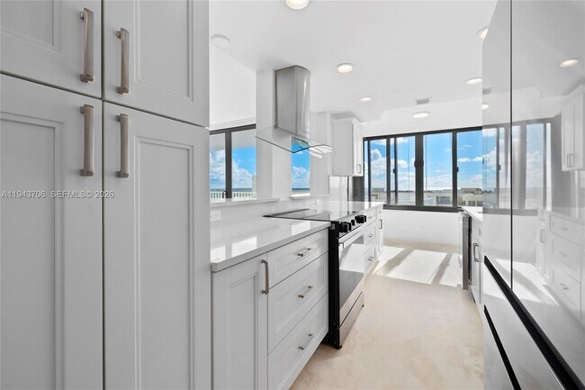 Foto del edificio - 3590 S Ocean Blvd