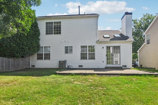 Building Photo - 644 Sandwedge Pl