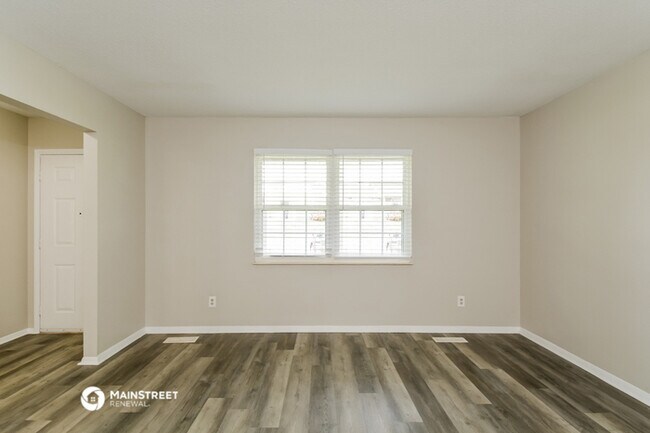 Building Photo - 6504 Cadbury Dr NW