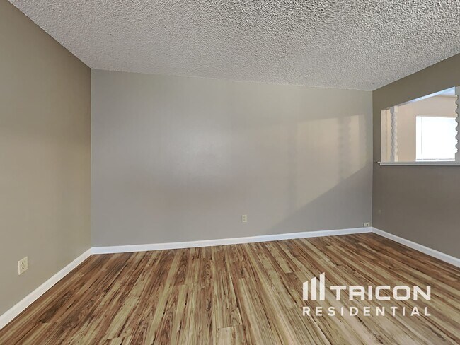 Foto del edificio - 1734 Floyd Avenue Modesto CA