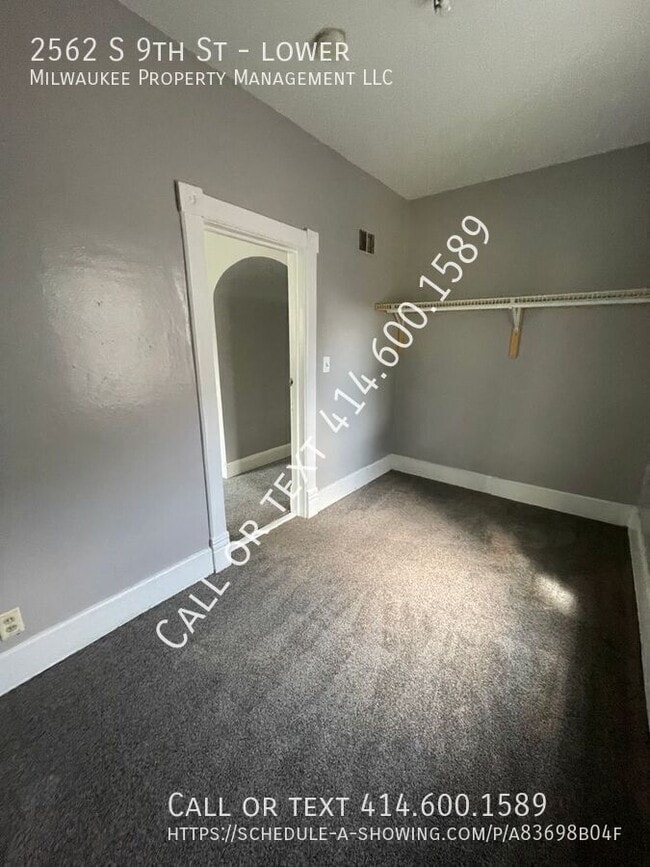 Foto del edificio - 2562 S 9th St