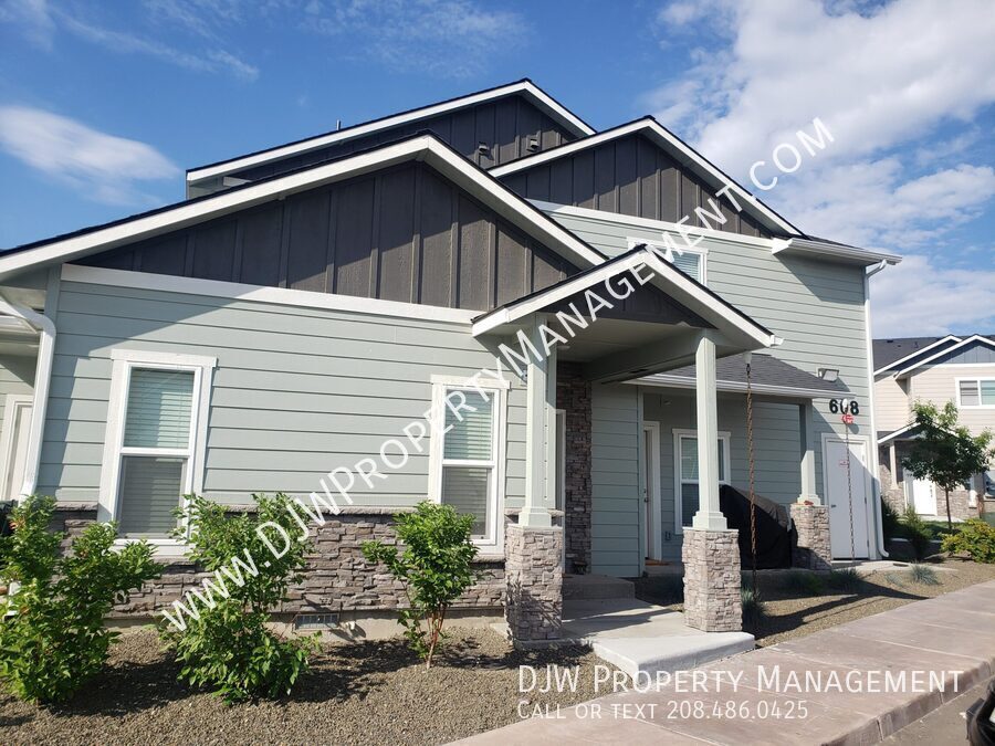 Primary Photo - 608 N 44th St