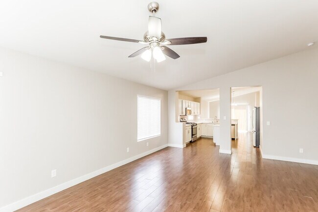 Foto del edificio - 964 Moore Oaks Ct