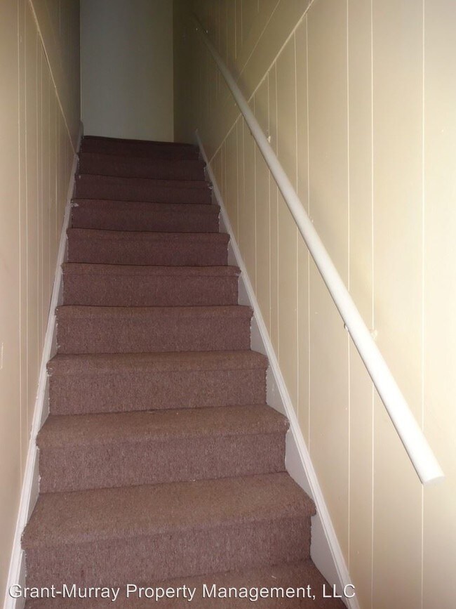 Foto del edificio - 2 br, 1.5 bath Apartment - 5654 Pope St