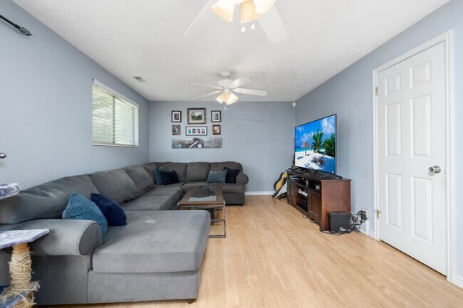 Foto del edificio - 4113 Cheltonham Way