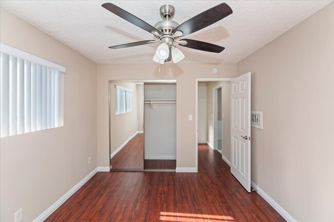 Building Photo - 800 Meyer Lane