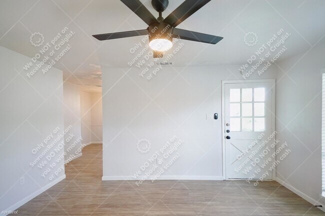 Foto del edificio - 3 br, 1 bath House - 1613 Curtis Dr