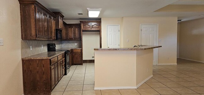 Building Photo - 3806 Monty Dr