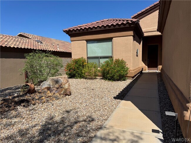 Foto del edificio - 2793 Esmerelda Dr