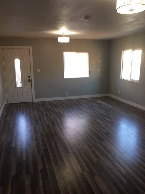 Photo - 1202 Pine St Apartment