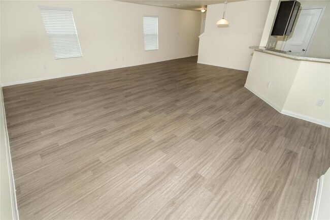 Foto del edificio - 918 Hidden Cove Ct
