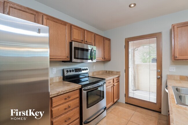 Building Photo - 5255 S Renewal Ln