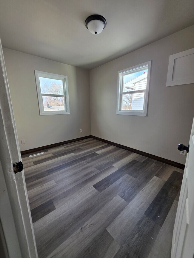 Foto del edificio - 226 Palmer Dr