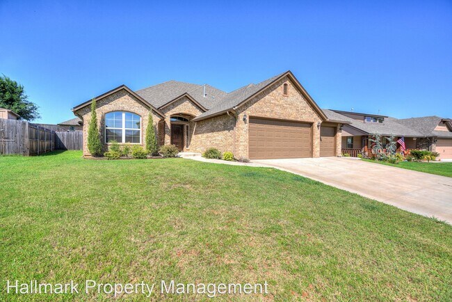 Building Photo - 4 br, 2 bath House - 1713 Pinewood Drive