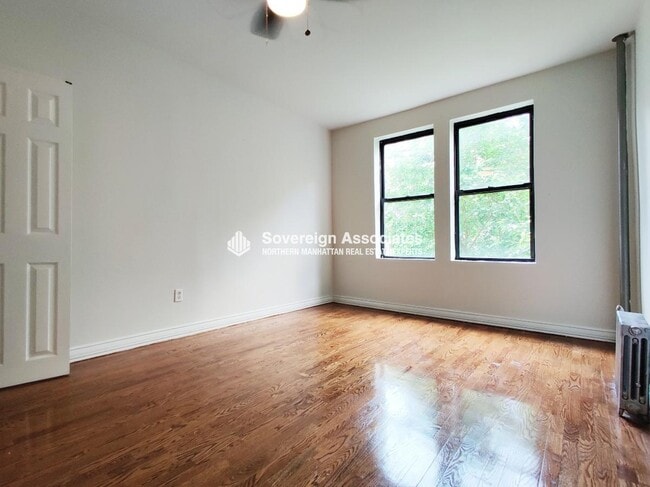 Building Photo - 184 Nagle Ave
