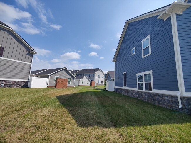 Building Photo - 3089 Oglethorpe Dr