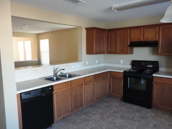 Foto del edificio - 1409 Ashview Cir