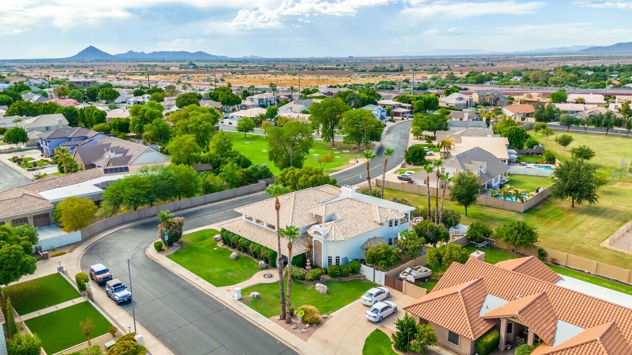 Foto principal - 2240 E Minton St