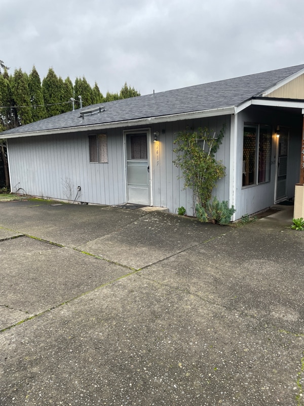 Building Photo - 2415 Carlson Rd