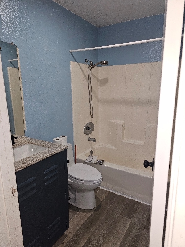 Building Photo - 2445 Sycamore Glen Dr