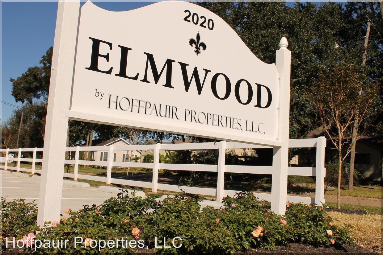 Primary Photo - 2020 Elm St