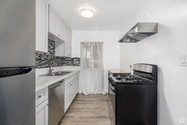 1 dormitorio, 1 baño - 650 pies cuadrados - 7162 Hawthorn Ave