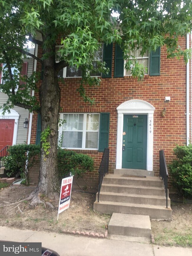 3619 Brockenbrough Dr, Dumfries, VA 22026 Townhome Rentals in
