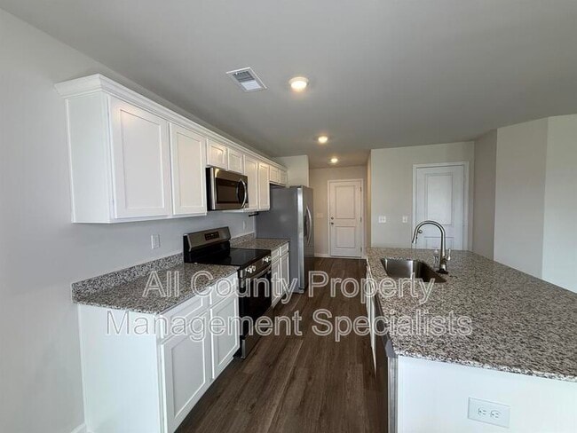 Building Photo - 814 Cattle Egret Ln
