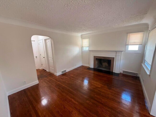 Foto del edificio - 11031 Courville St