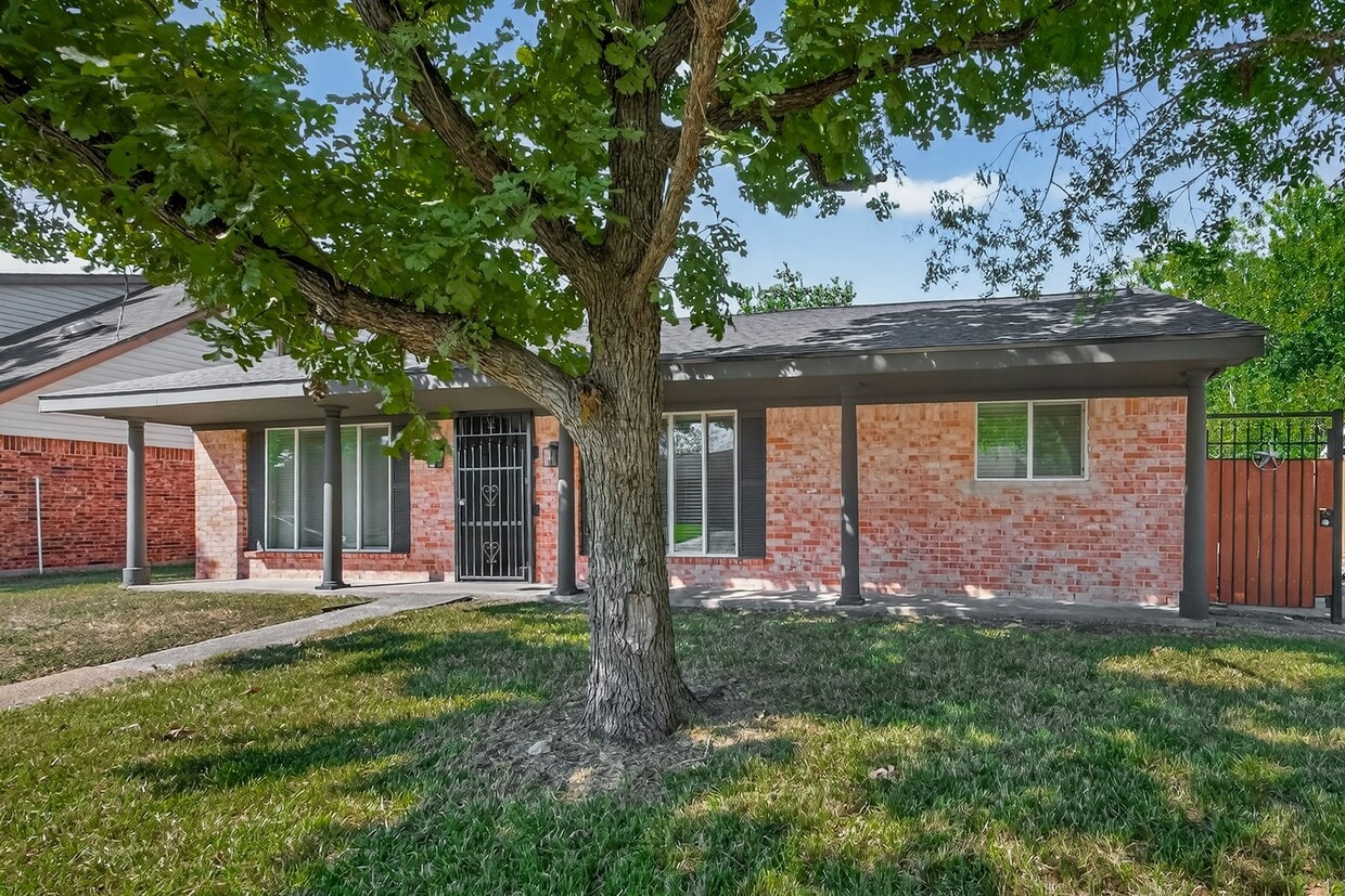 Photo - 11742 North Little John Circle