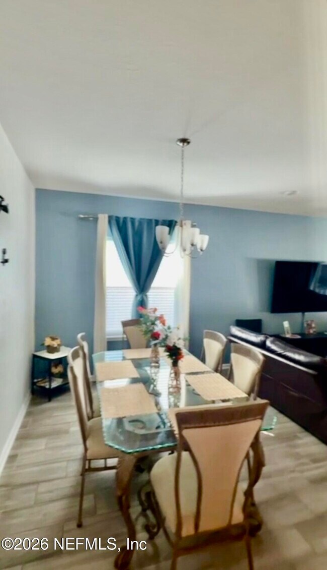 Building Photo - 31 Sandstone Dr