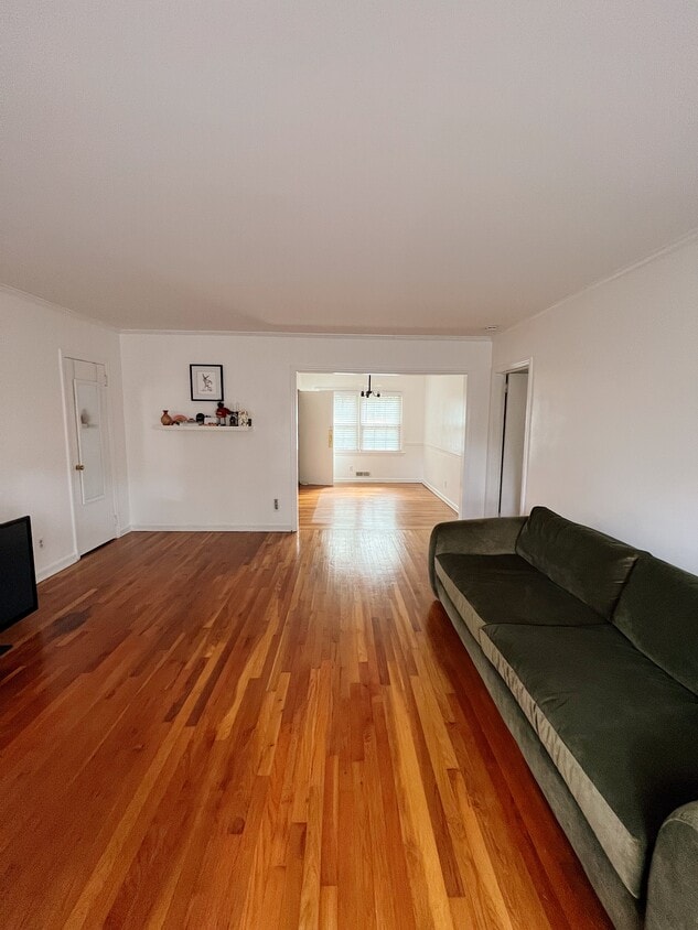 425 Lindbergh Dr NE Unit A2, Atlanta, GA 30305 Condo for Rent in