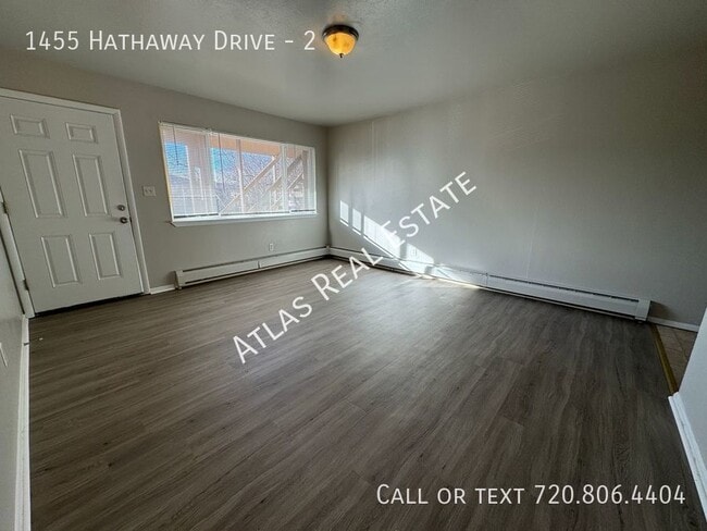 Building Photo - 2 Bedroom Apartment - RENT SPECIAL FOR APR...